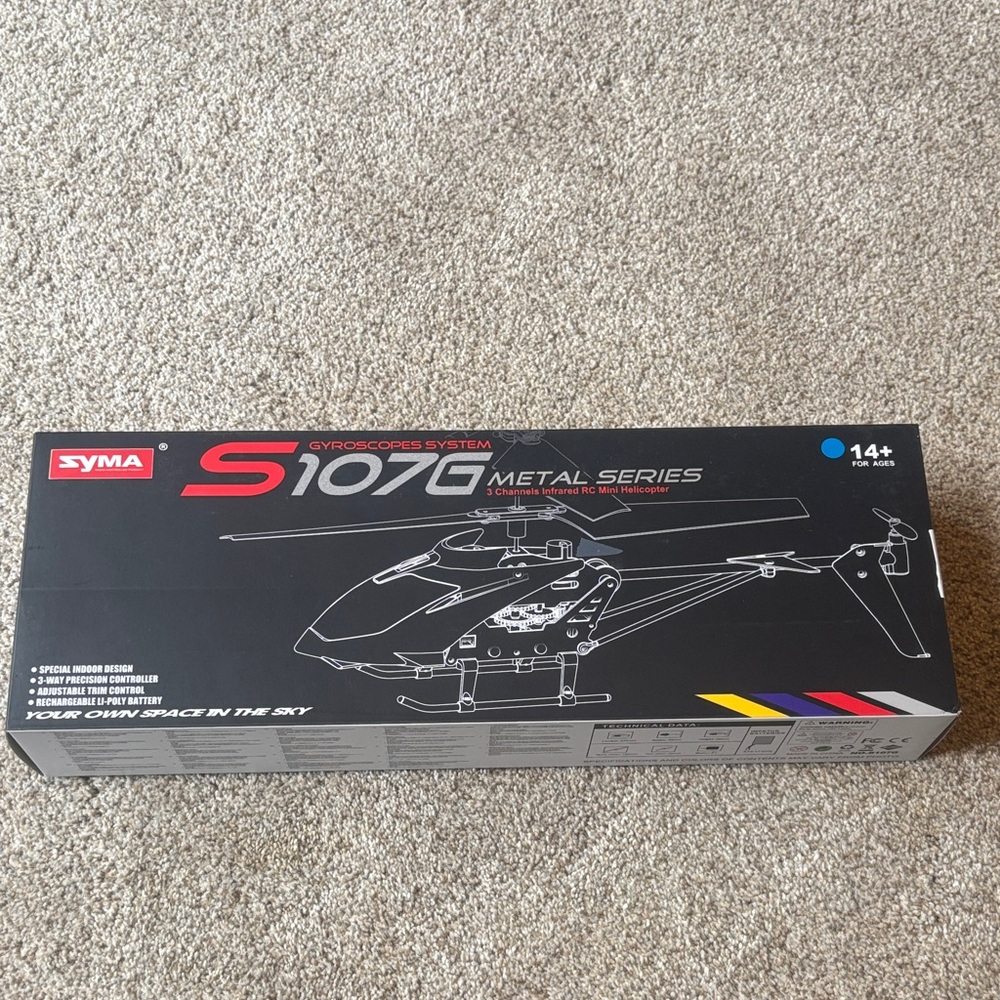 Syma S107G Metal Series Helicopter with Color Accents